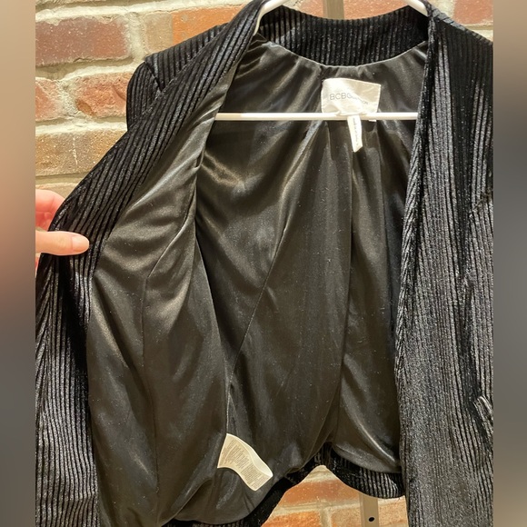 BCBGeneration "velvet" ribbed blazer - Picture 6 of 13